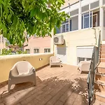 شقة Guestready - Lemon House With Private Garden *