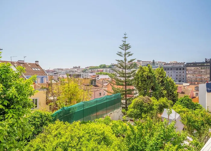 Appartement Guestready - Lemon House With Private Garden Lissabon