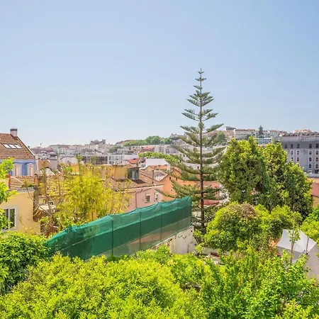 Lägenhet Guestready - Lemon House With Private Garden Lisboa