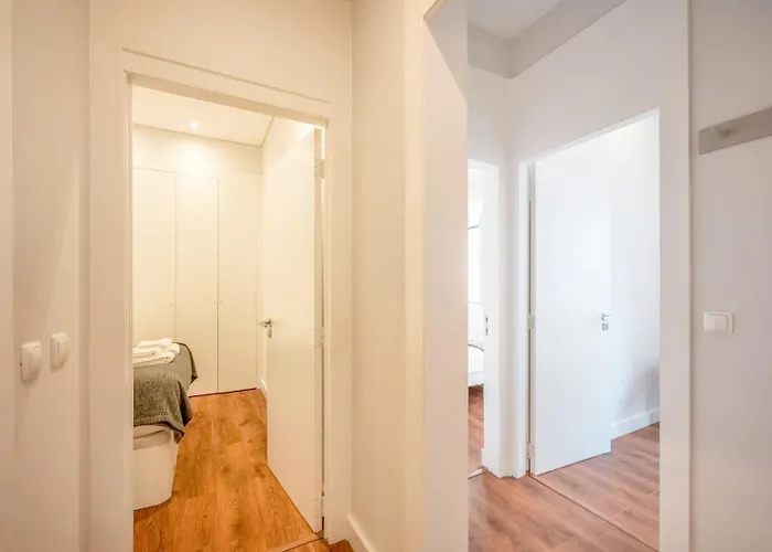 Daire Guestready - Lemon House With Private Garden